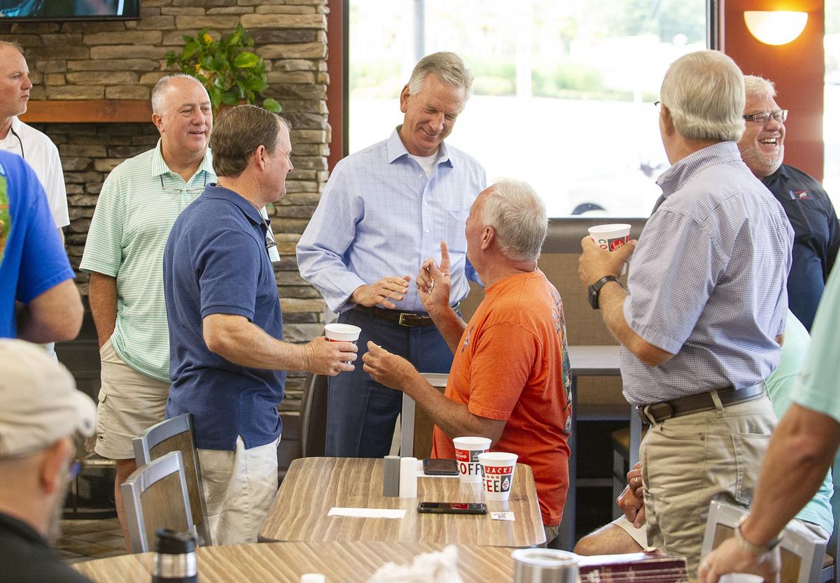 Photos Us Senate Candidate Tommy Tuberville Campaigns In