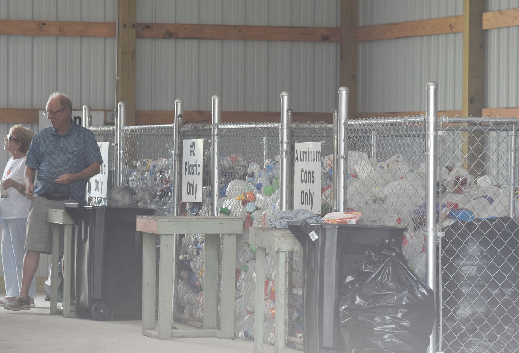 061425 bobby tapley recycling.jpg