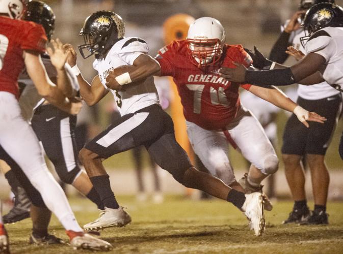 Defensive Tackle: Dewey Freeman, Horseshoe Bend senior