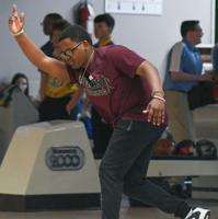 Benjamin Russell places third in Monday meet