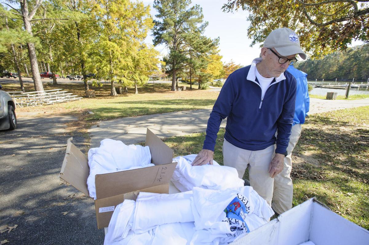 1107 Renew Our Rivers Cleanup 09.jpg