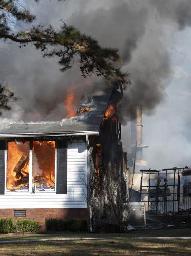 20211202 Funeral Home Fire 006.jpg