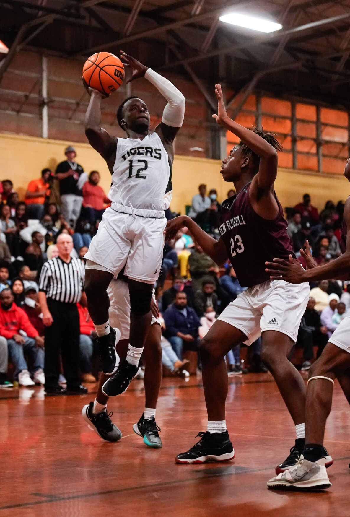 Benjamin Russell Basketball vs Dadeville