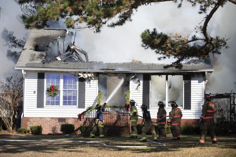 20211202 Funeral Home Fire 009.jpg