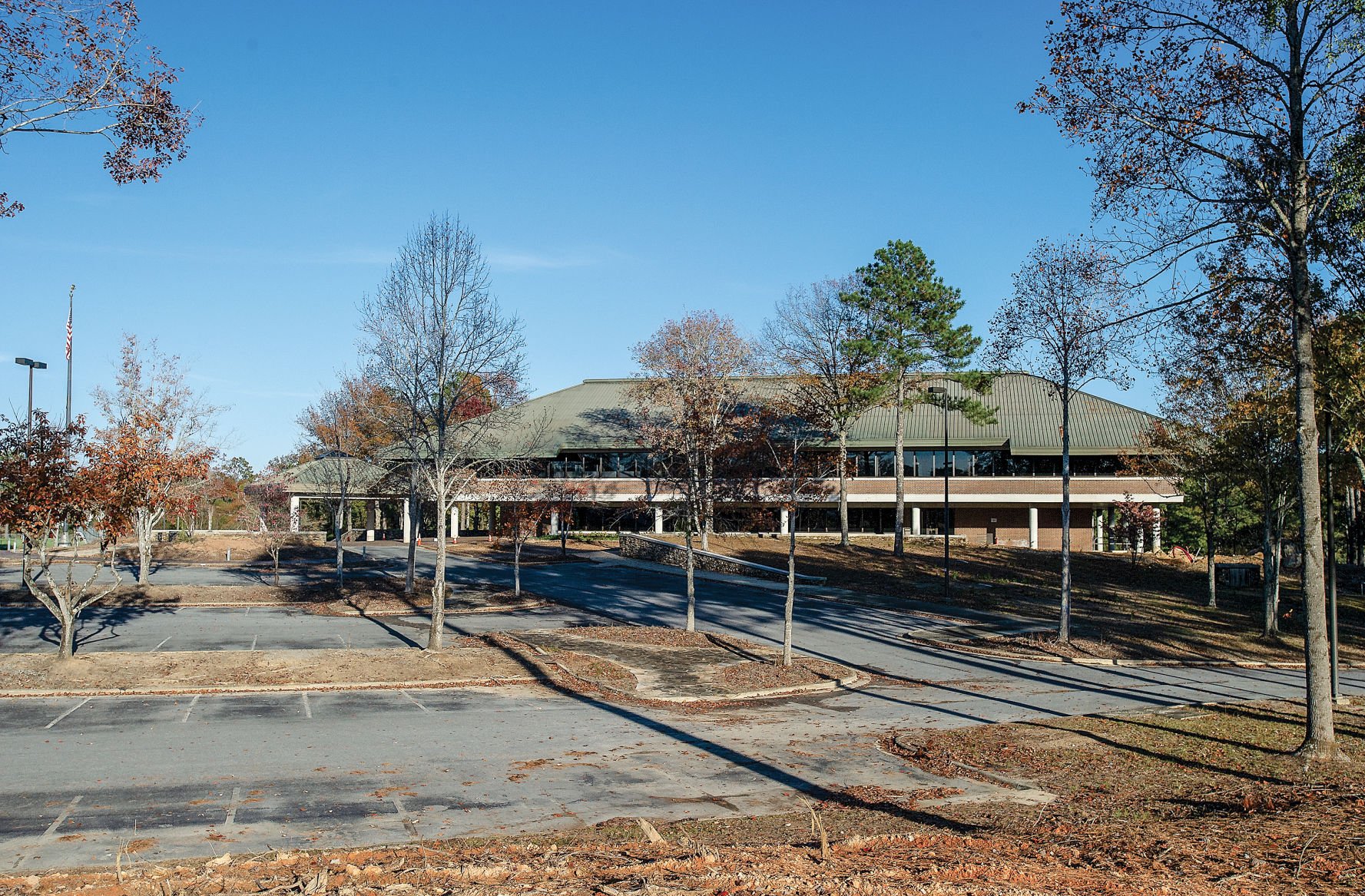 municipal complex russell sales office