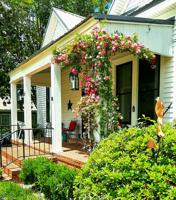 YARD SPOTLIGHT Mirandas’ yard brings neighborhood together