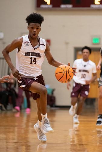 Wetumpka boys basketball at Benjamin Russell