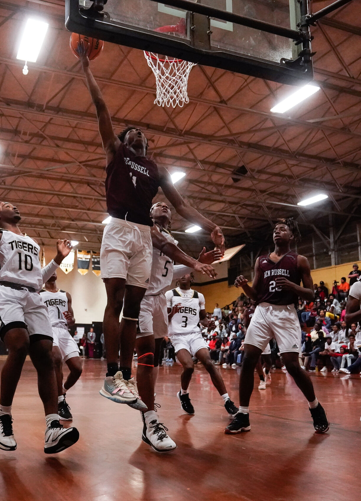 Benjamin Russell Basketball vs Dadeville