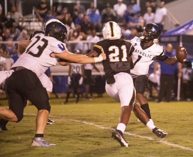 Defensive End: Carter Williams, Dadeville junior