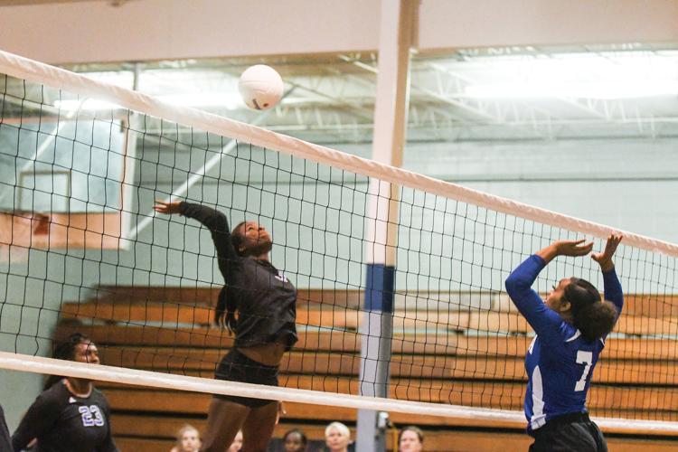 0921-Coosa Reel volleyball.jpg
