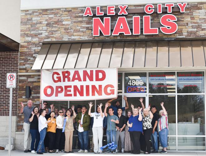 040525 alex city nails 2.jpg