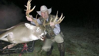 That’s a big deer!