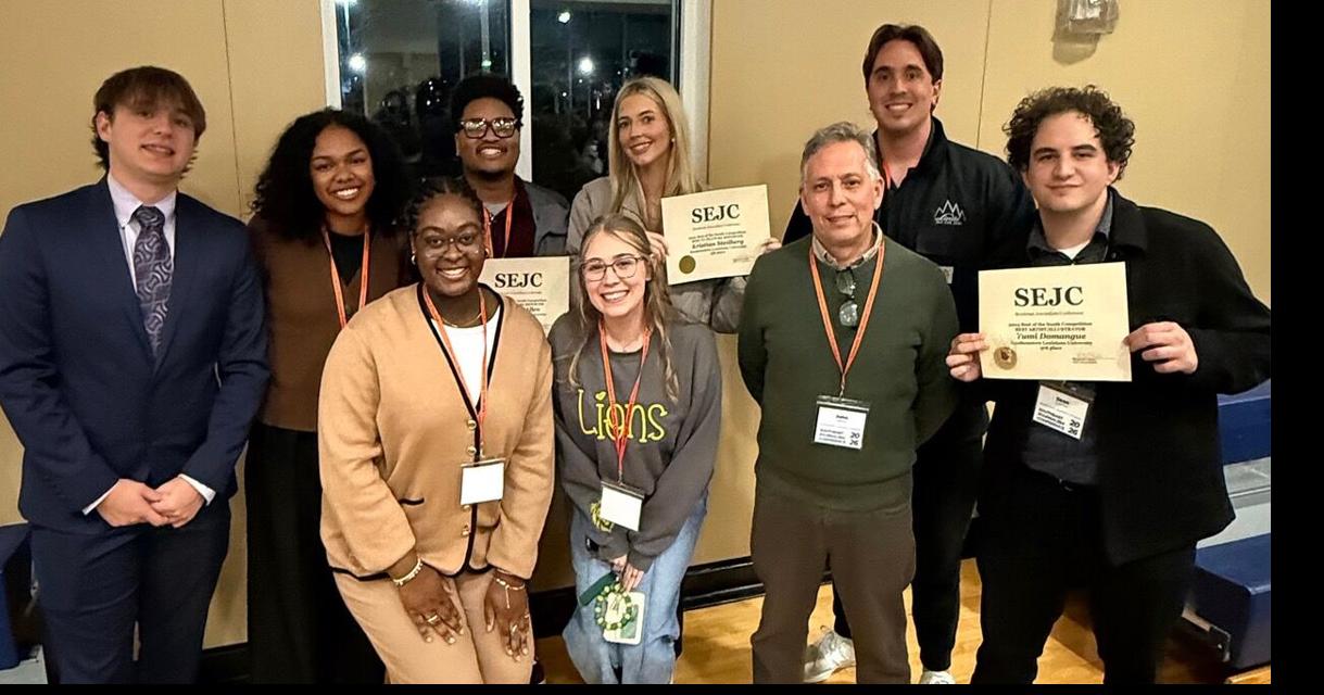 Southeastern students shine at journalism conference