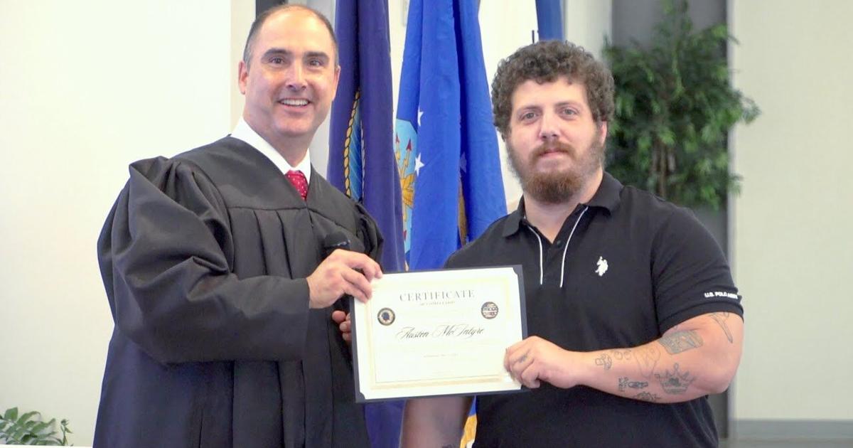 Veterans Court Graduation | Video | an17.com
