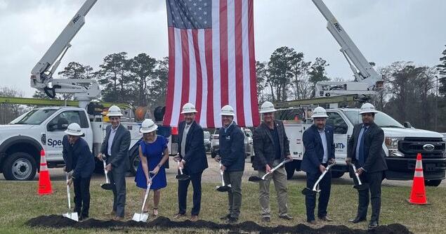 Community leaders, Spectrum reps help Governor break ground on ...