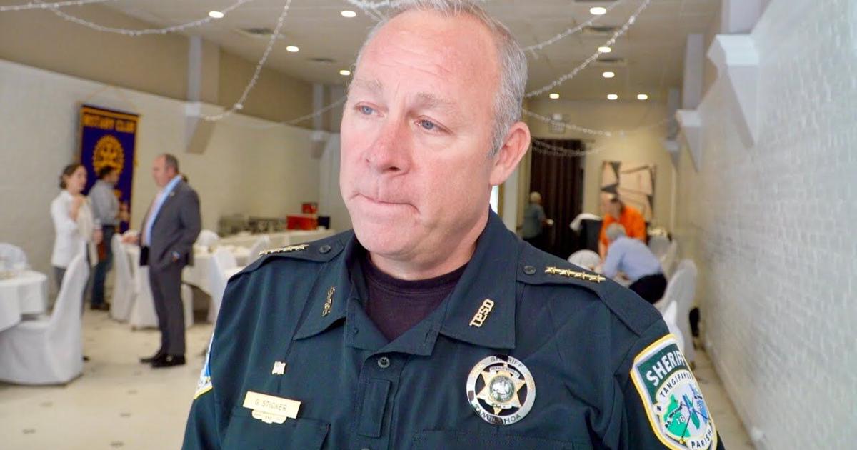 Sheriff Gerald Sticker Gerald Sticker | Video | an17.com
