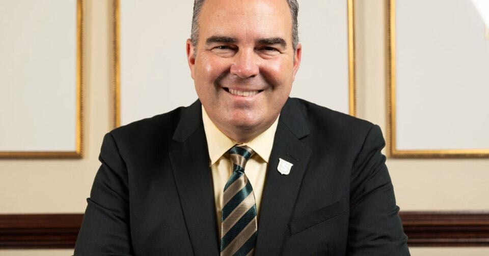 Southeastern Louisiana University President featured in CEO Magazine