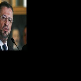 Costa Rica closes Havana embassy, tells Cuba to withdraw diplomats