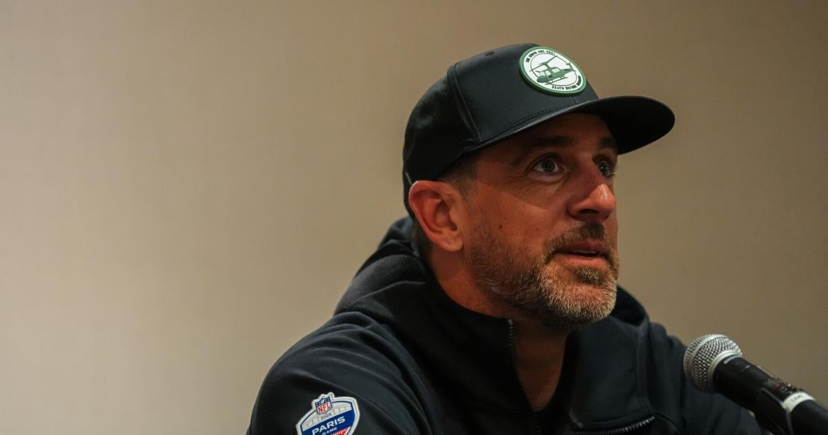 Six Flags Vip Aaron Rodgers urges better funding for US women's flag football team ...