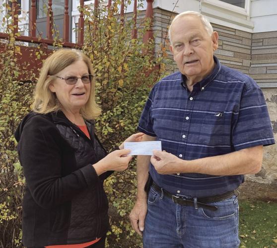 Wabeno Area Players help repaint old schoolhouse Local News