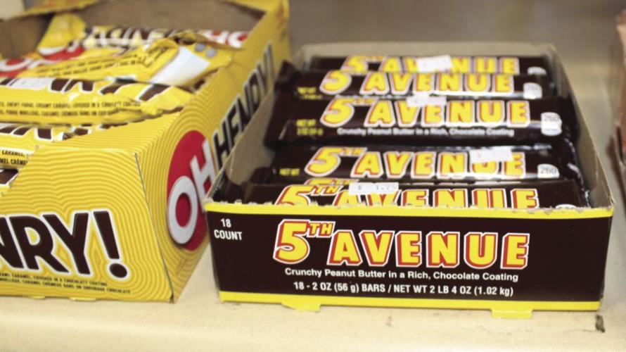 Candy store offers sweet treats in Antigo | Local News | antigojournal.com