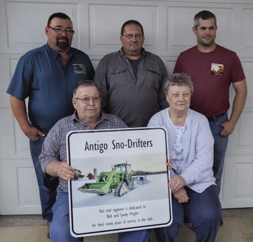 Trail Dedication Sign Antigo Sno-Drifters Snowmobile Club dedicates trail segment signs ...