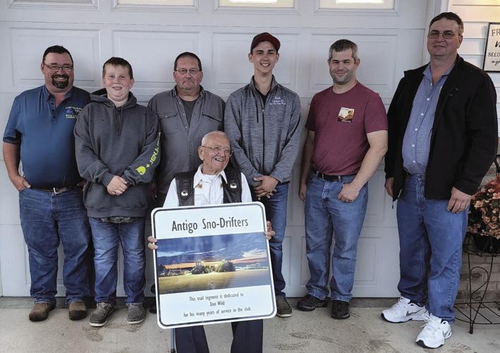 Trail Dedication Sign Antigo Sno-Drifters Snowmobile Club dedicates trail segment signs ...