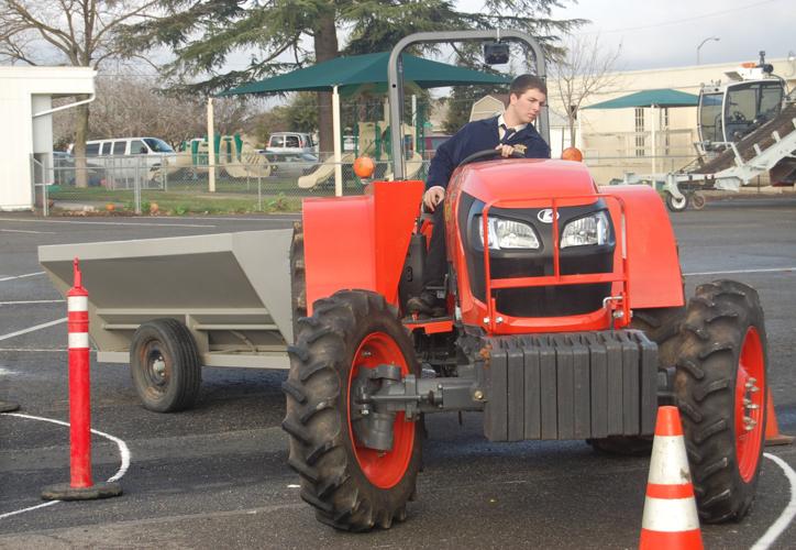 Arbuckle FFA Field Day draws students from all over the region Glenn