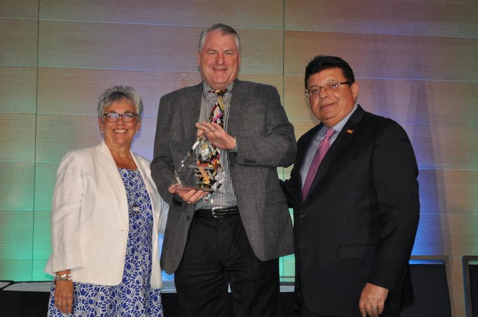 Sierra Central Credit Union CEO receives trade association award | News