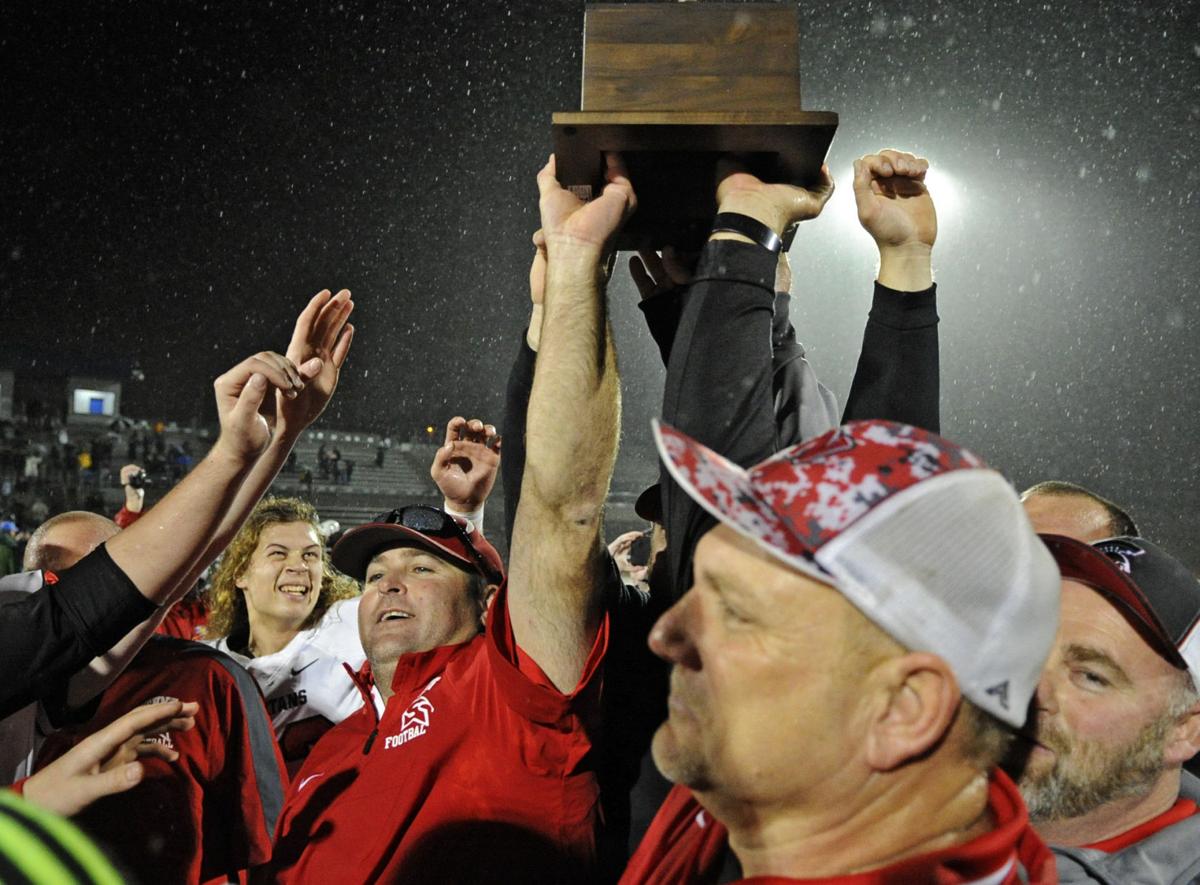 East Nicolaus at Coronado state championship