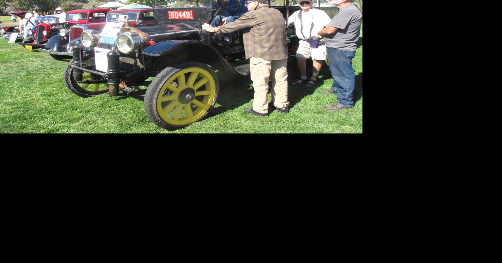 Packed crowds at Corning Olive Festival, Car Show Corning Observer