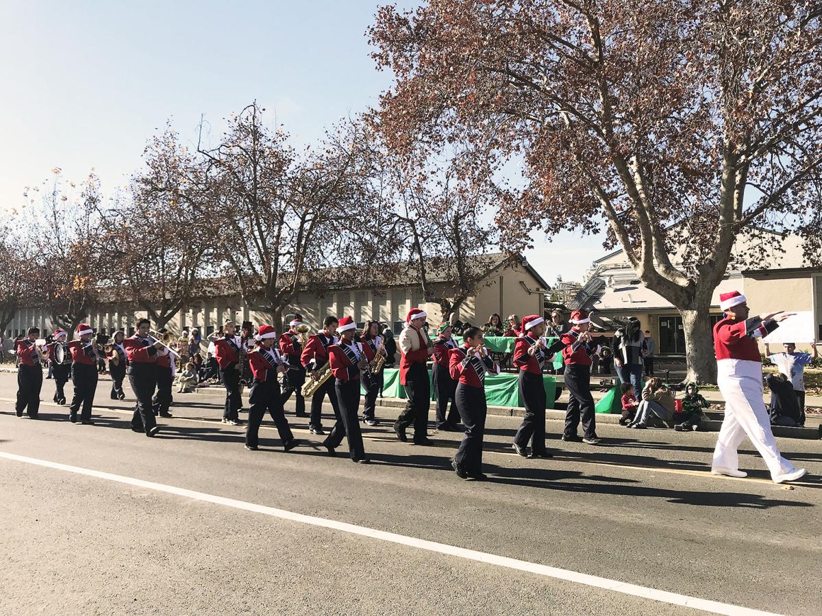 Review Of Olive Branch Christmas Parade 2022 Route Images World Map