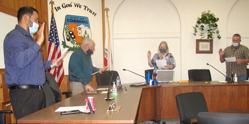 Corning outgoing mayor honored, newly elected swornin Corning