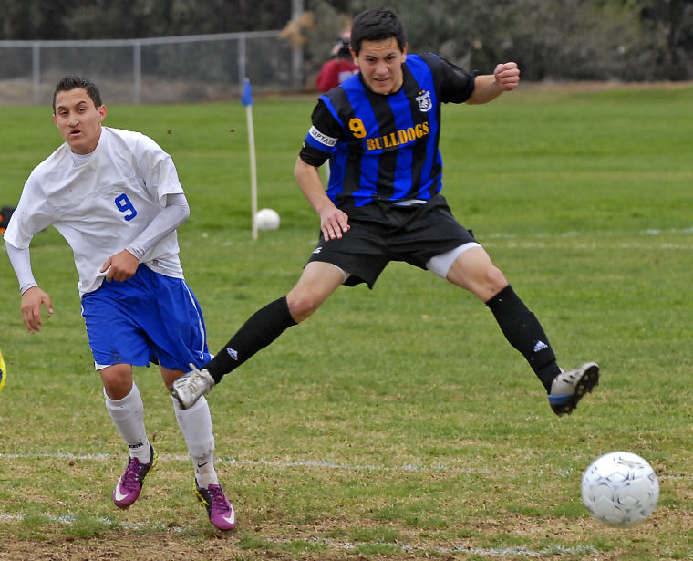 Orland soccer blanks Gridley in Northern Section Division II