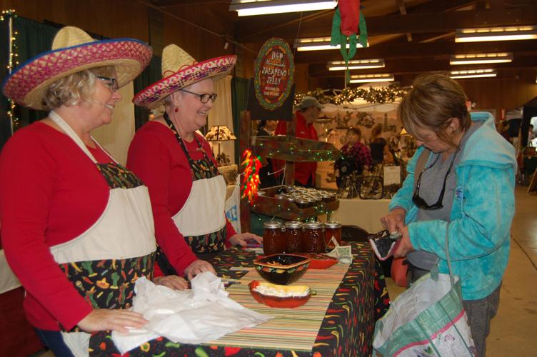 Photo Essay 29th Annual Colusa Holiday Craft and Faire Show Colusa