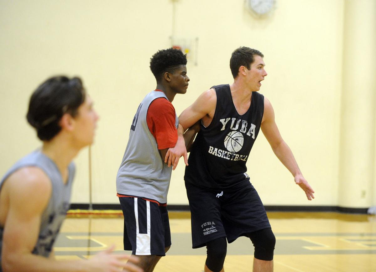 Yuba Men S Basketball Team Enters 2016 17 Looking To End Two Year