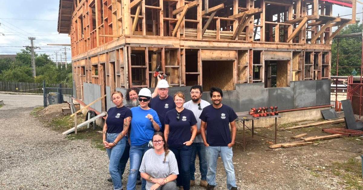 ‘Habitat’ volunteers take ‘Global Village’ build trip