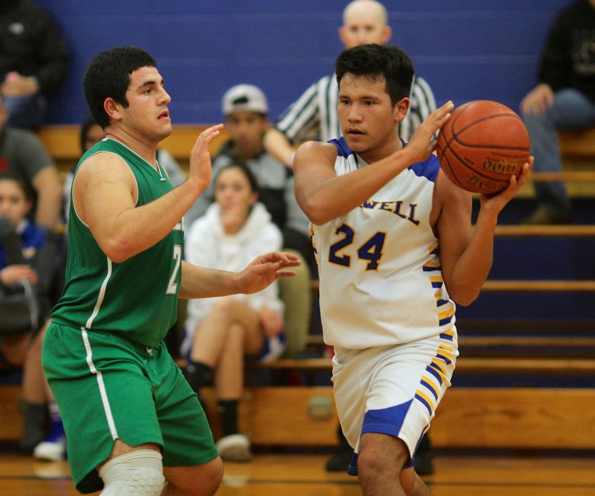 Maxwell Girls Boys Basketball Edge Princeton Colusa Sun Herald