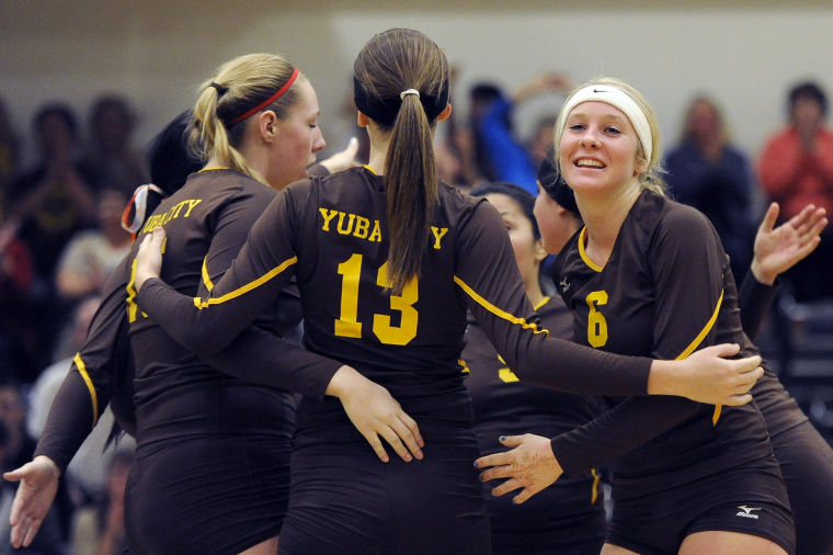 Vacaville at Yuba City Volleyball Photo Gallery