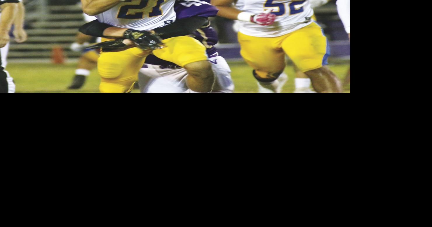 FOOTBALL: Bears remain on top after win in Willows | Colusa Sun Herald ...