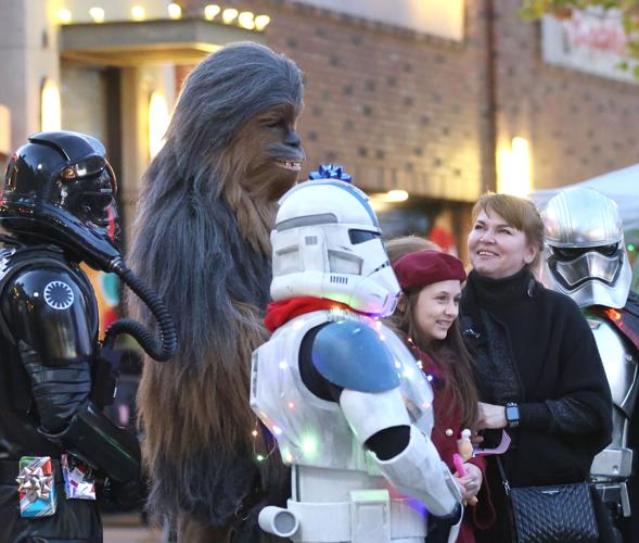 Christmas Stroll returns to Yuba City Features