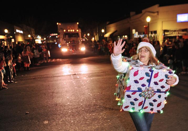 Marysville Christmas Parade Features