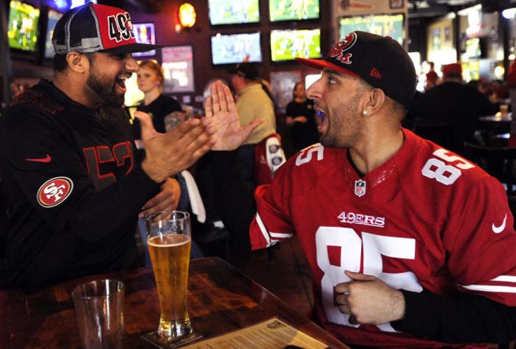 Many local San Francisco 49ers fans watch playoff games in bars, News