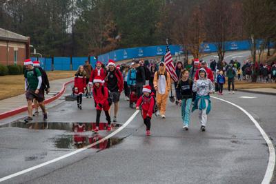 Roswell-based fitness group to aid charity in holiday drive for the