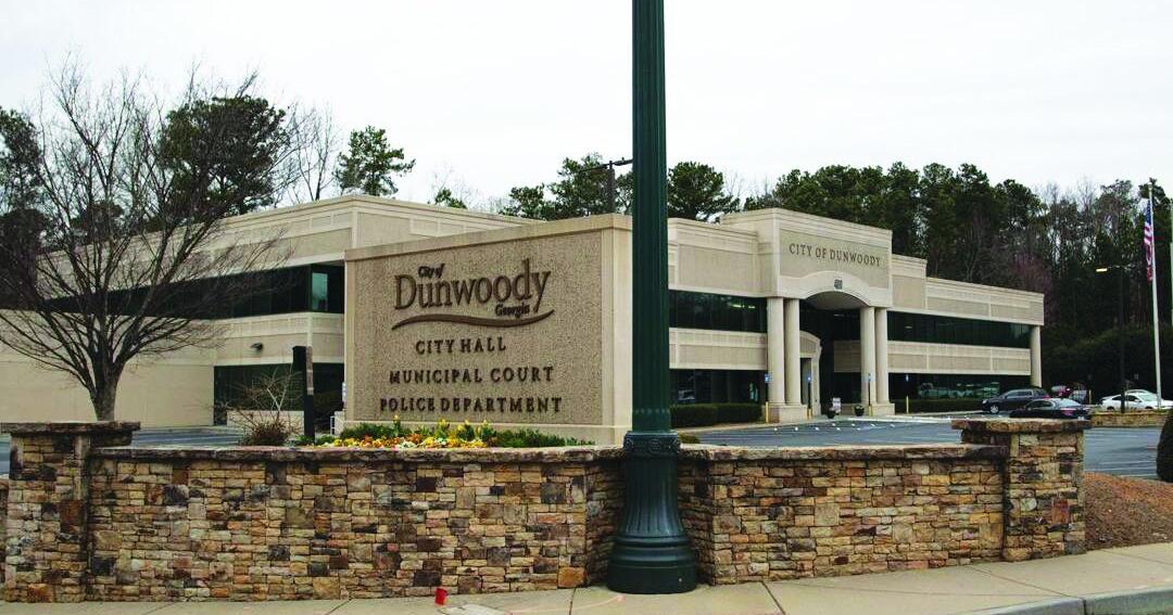 Dunwoody council to weigh 122-townhome rezoning plan