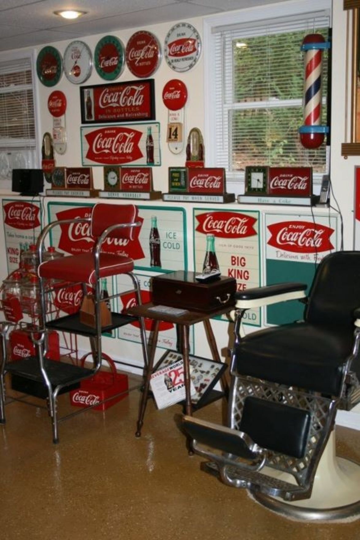 Coca-Cola collector is the 'Real Thing' | Archives | appenmedia.com