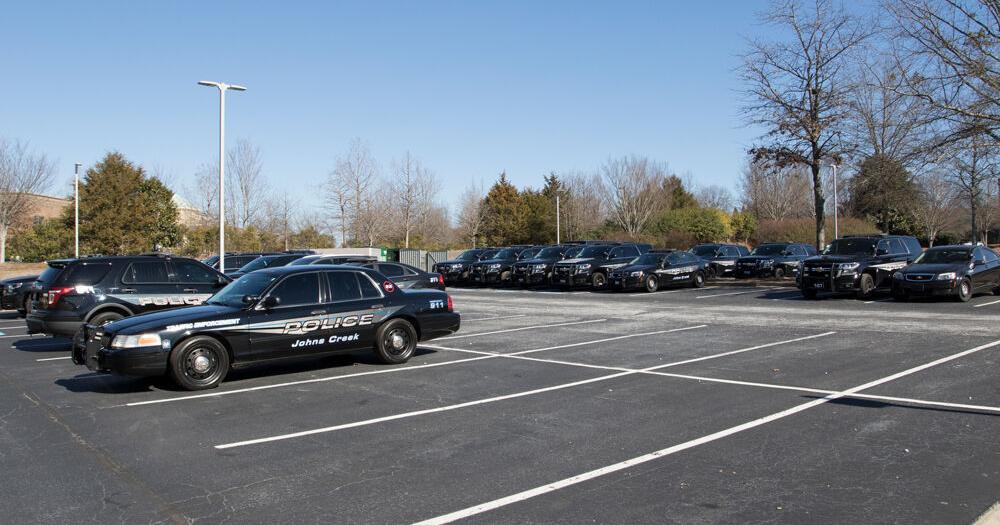 Metro Atlanta cities scramble to fill police vacancies - Vimarsana News