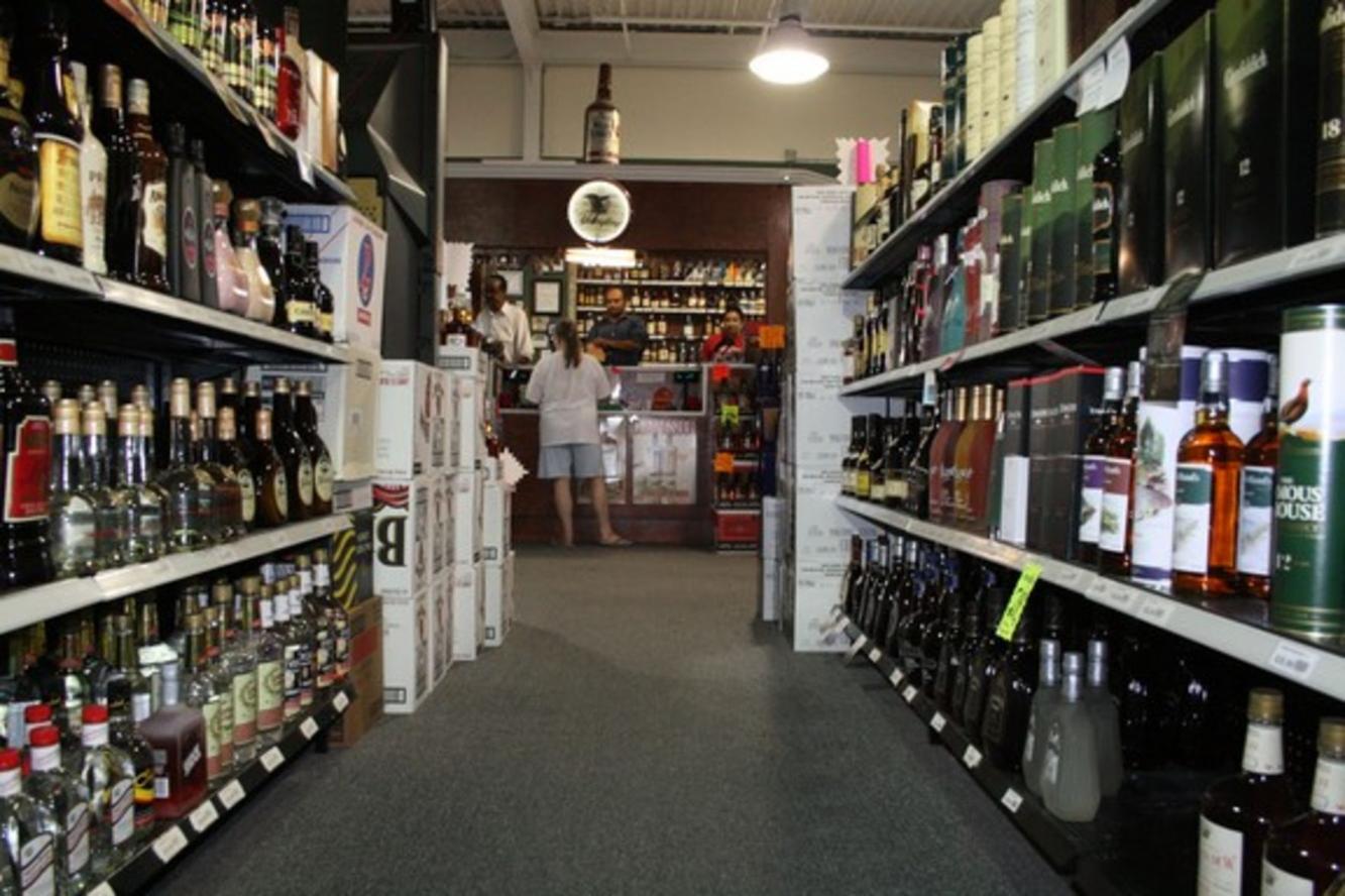Forsyth County Liquor sales on Sunday not a boon, owners say