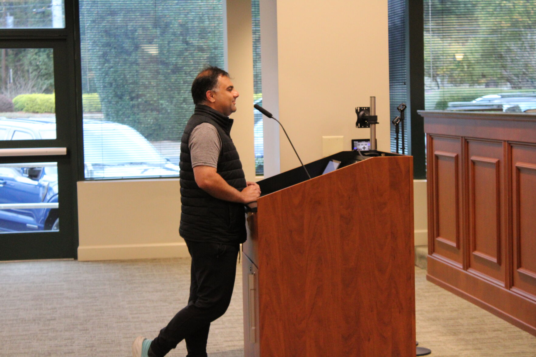 Dunwoody passes 2025 ‘no-frills’ budget with deficit | Dunwoody News ...