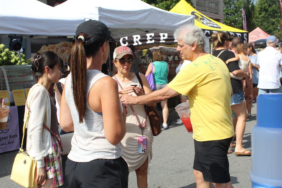 Lemonade stand a sweet hit at Alpharetta Farmers Market | Business News |  appenmedia.com